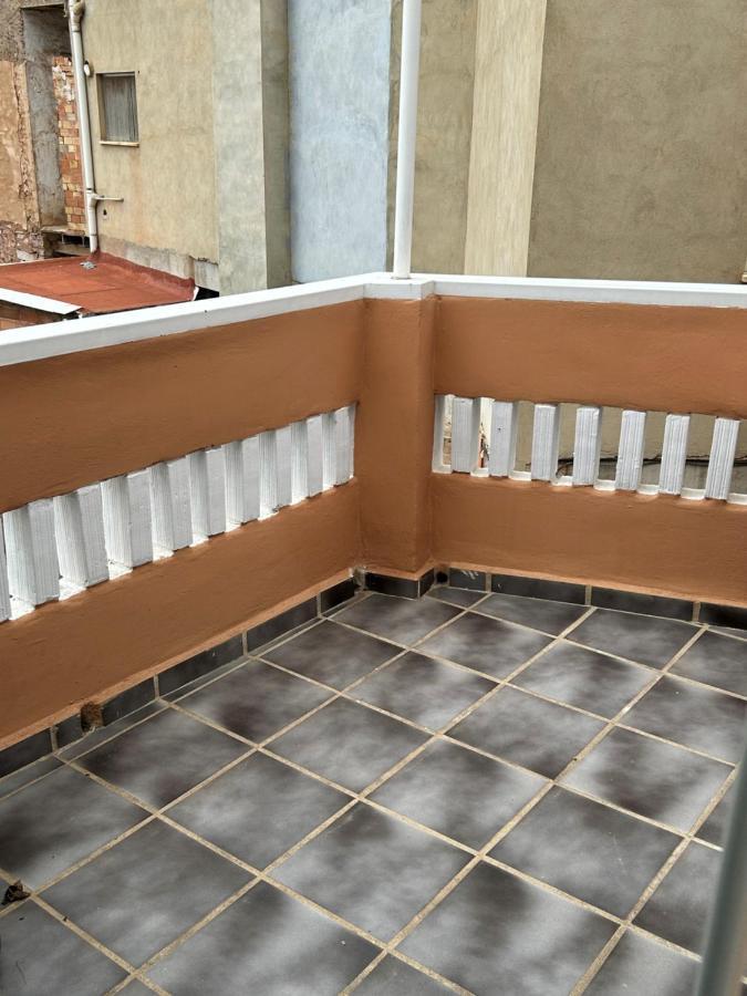 Villa Acogedora Y Moderna Casa En Pueblo Serra Esterno foto